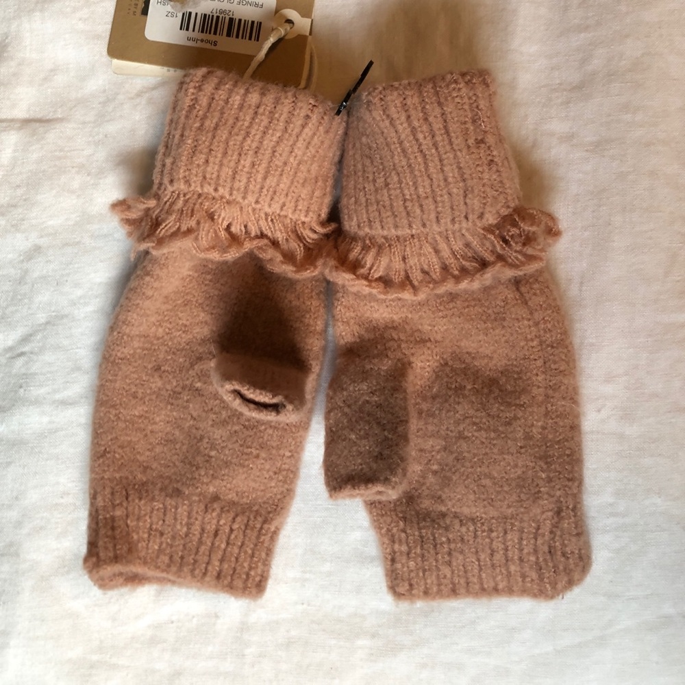 Blush Cashmere Blend fingerless mittens